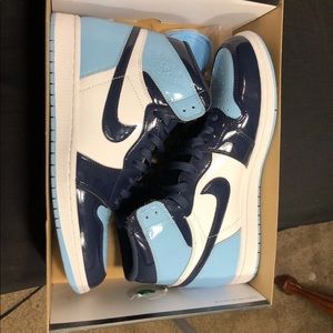JORDAN 1 UNC PATENT BLUE CHILL